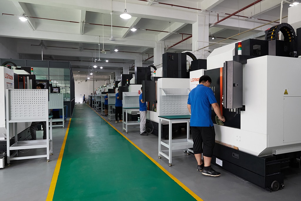 3 axis,4 axis, and 5 axis CNC Machining workshop of Zhuohang Precision 