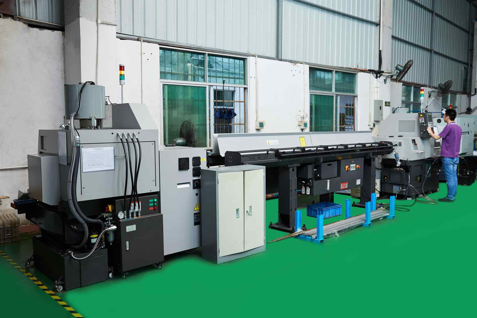 Precision CNC Tunring Center Workshop of Zhuohang Precision